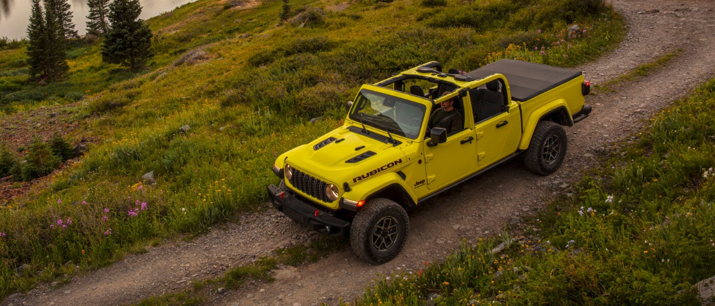 2024 Jeep Gladiator Exterior Scenic Dirt Trail