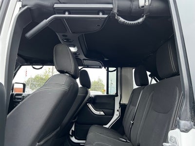 2017 Jeep Wrangler Unlimited Sahara 4x4