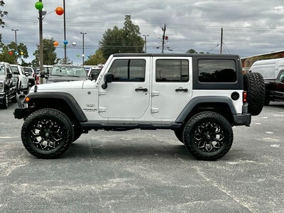 2017 Jeep Wrangler Unlimited Sahara 4x4