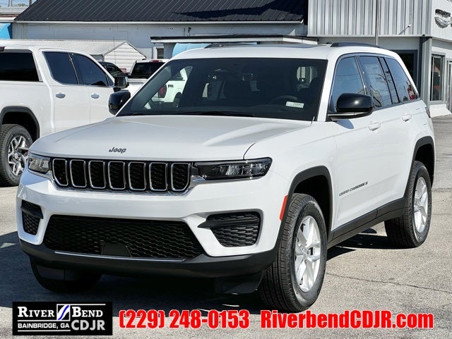 2025 Jeep Grand Cherokee GRAND CHEROKEE LAREDO X 4X2