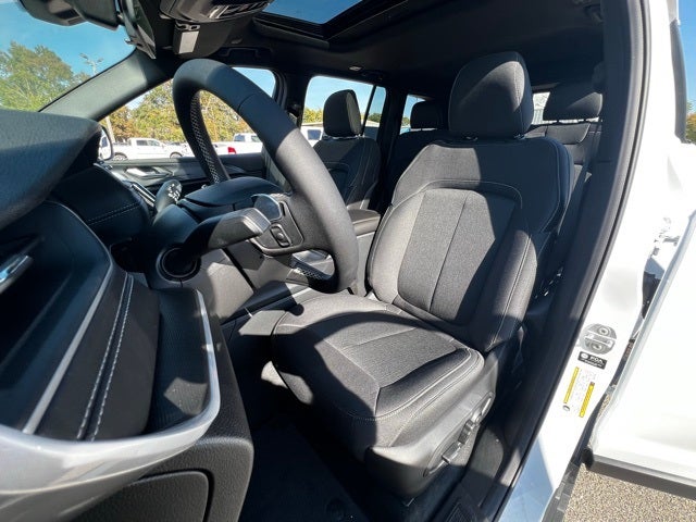 2025 Jeep Grand Cherokee GRAND CHEROKEE LAREDO X 4X2