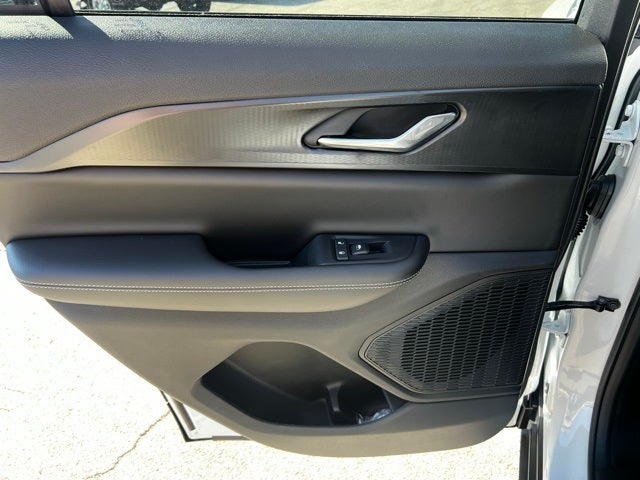 2025 Jeep Grand Cherokee GRAND CHEROKEE LAREDO X 4X2