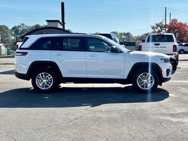 2025 Jeep Grand Cherokee GRAND CHEROKEE LAREDO X 4X2