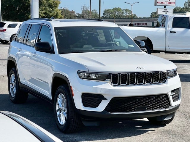 2025 Jeep Grand Cherokee GRAND CHEROKEE LAREDO X 4X2