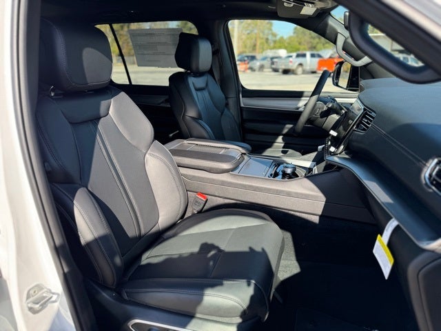 2026 Jeep Grand Wagoneer GRAND WAGONEER LIMITED ALTITUDE 4X4