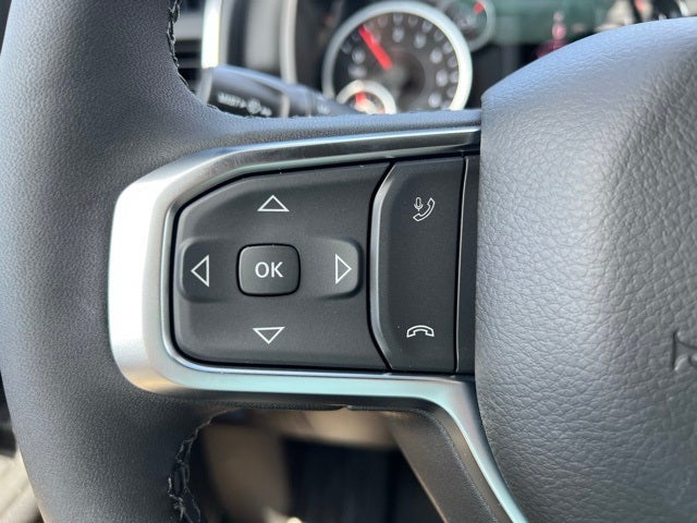 2025 RAM Ram 1500 RAM 1500 BIG HORN CREW CAB 4X4 5'7' BOX