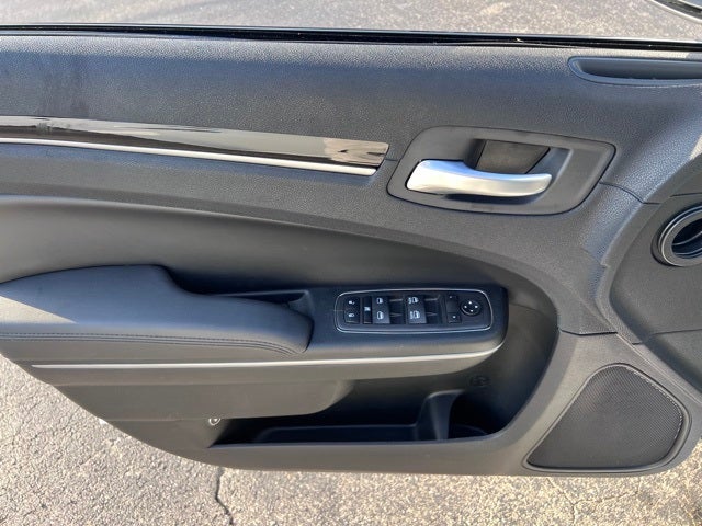 2023 Chrysler Chrysler 300 300 TOURING