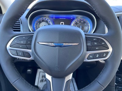 2023 Chrysler Chrysler 300 300 TOURING