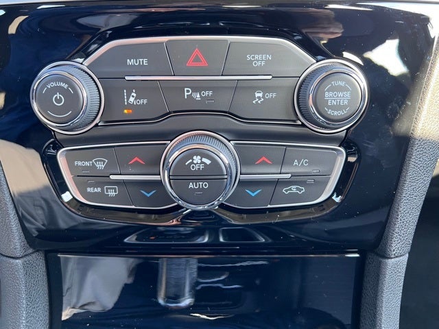 2023 Chrysler Chrysler 300 300 TOURING