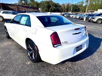 2023 Chrysler Chrysler 300 300 TOURING