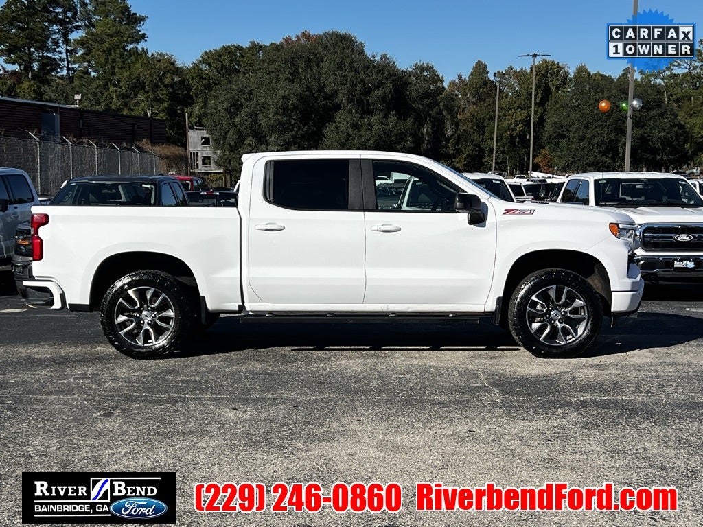 2022 Chevrolet Silverado 1500 4WD Crew Cab Short Bed RST