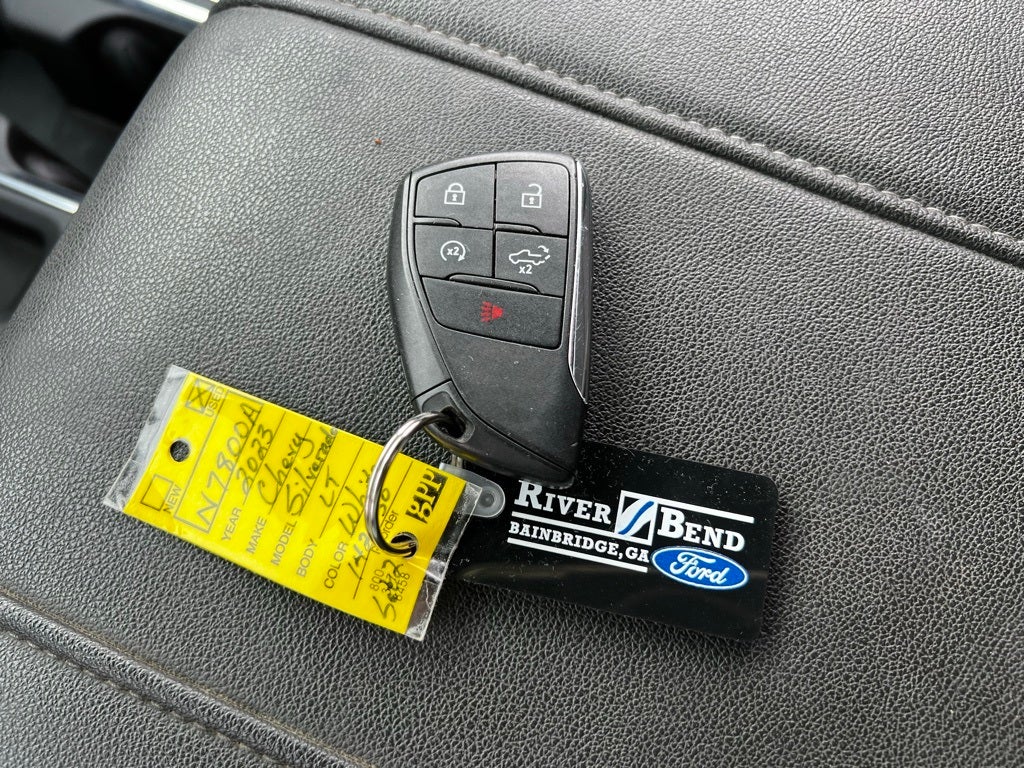 2023 Chevrolet Silverado 1500 4WD Crew Cab Short Bed LT Trail Boss