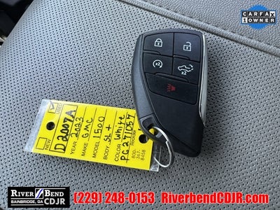 2023 GMC Sierra 1500 4WD Crew Cab Short Box SLT