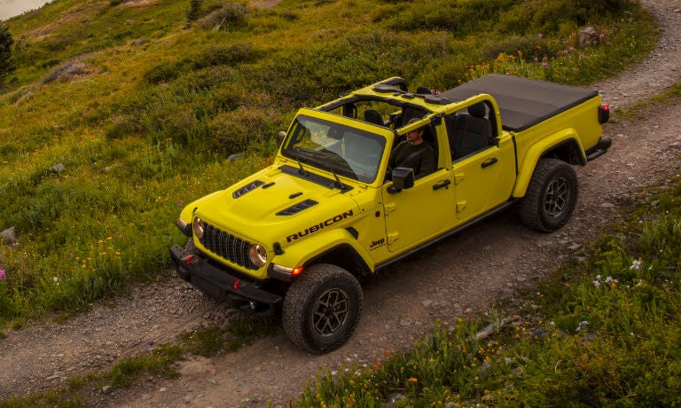 2025 Jeep Gladiator Exterior Scenic Dirt Trail